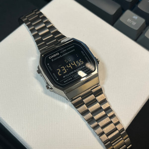 카시오 casio A168WGG 시계