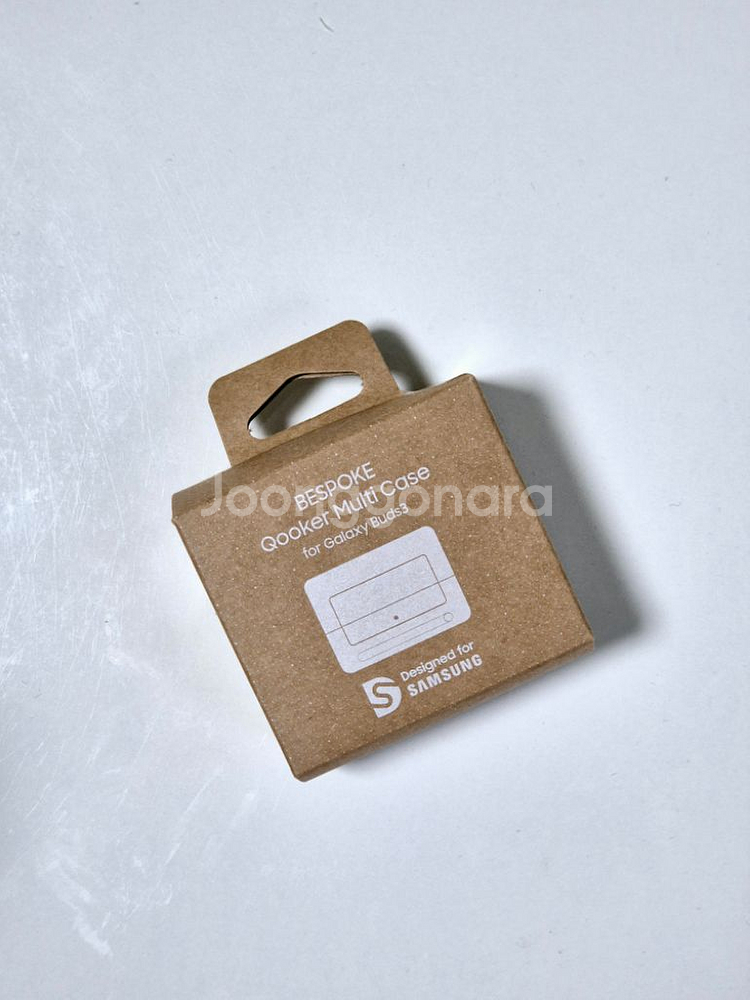 버즈3프로 비스포크케이스 (화이트)--1