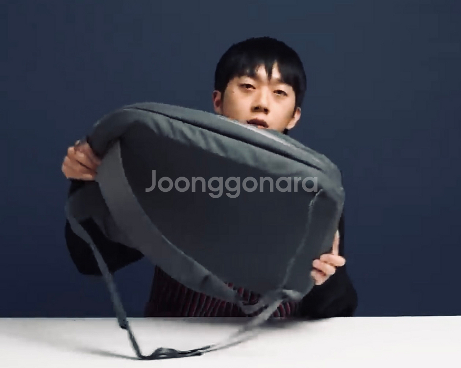 아크테릭스 베일런스 노민 백팩 블랙--0