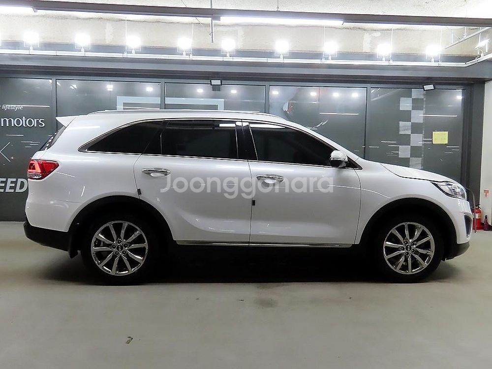@15년식 올 뉴쏘렌토 R2.2 4WD 노블레스 스페--2