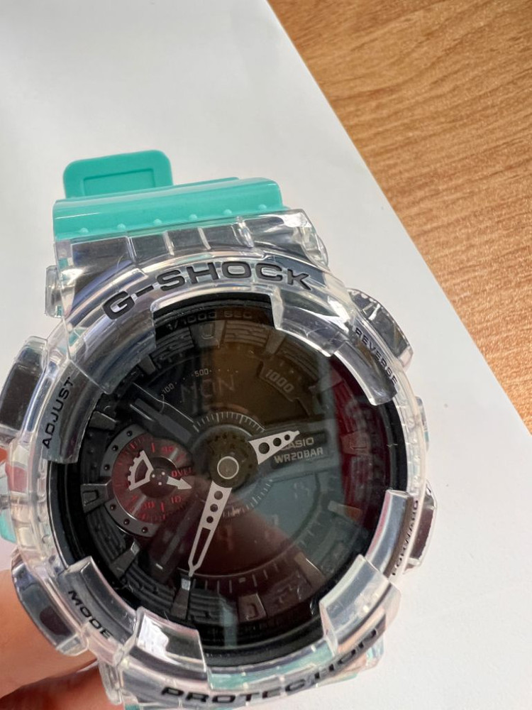 지샥 빅페이스 ga-110 판매합니다.--2