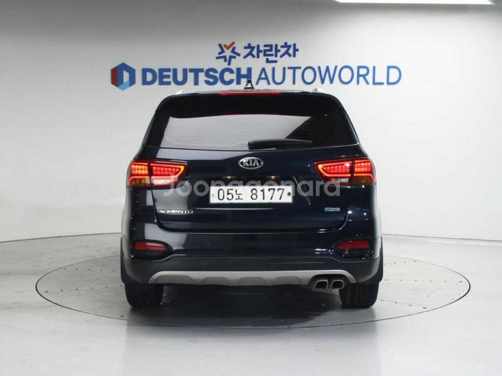 @17년식 더 뉴쏘렌토 디젤 R2.2 2WD 노블레스--3