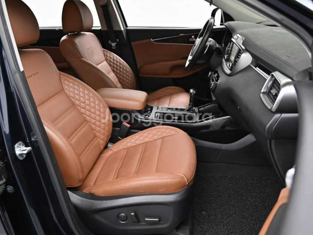 @17년식 더 뉴쏘렌토 디젤 R2.2 2WD 노블레스--9