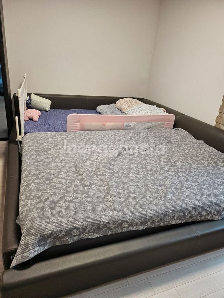 한샘 스테디 쿠션형 패밀리 침대 Q+SS 프레임--1