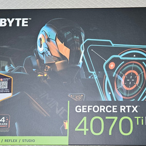 기가바이트 RTX 4070Ti Super 게이밍OC