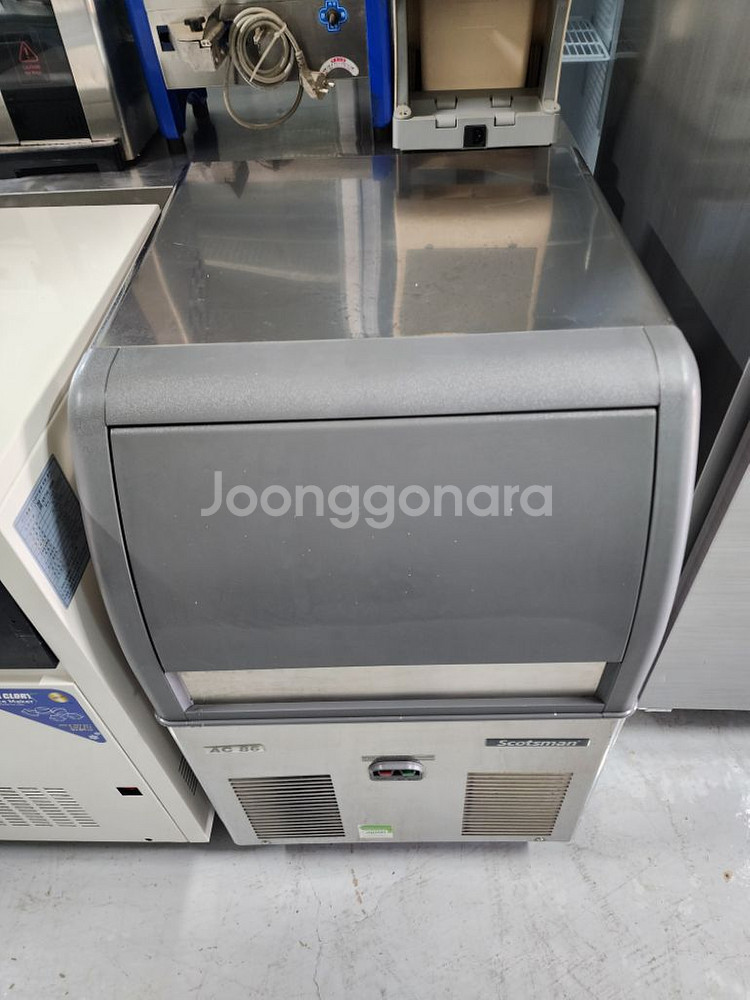 스카치맨 제빙기 50kg 수냉식 판매 합니다--2