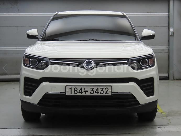 @20년식 베리 뉴 티볼리 1.6 디젤 2WD V1--1