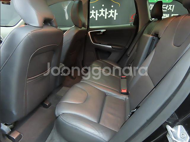 @16년식 XC60(1세대) D3 전국최저가격--7
