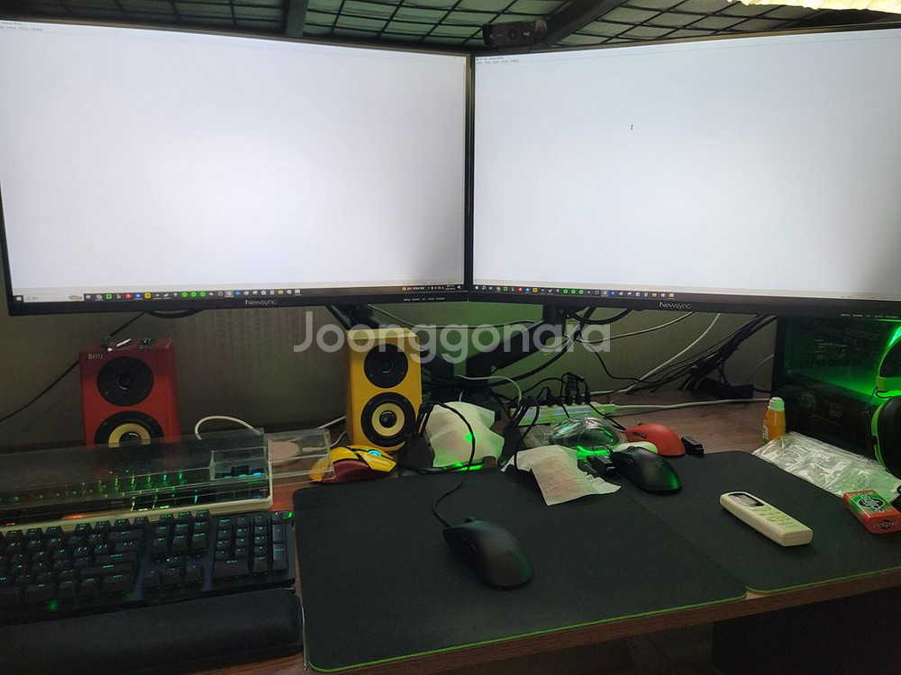 뉴싱크 27인치 QHD 165Hz 모니터 일괄 판매.--1