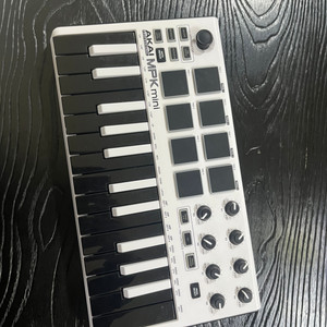 AKAI MPK MINI MKII 3만