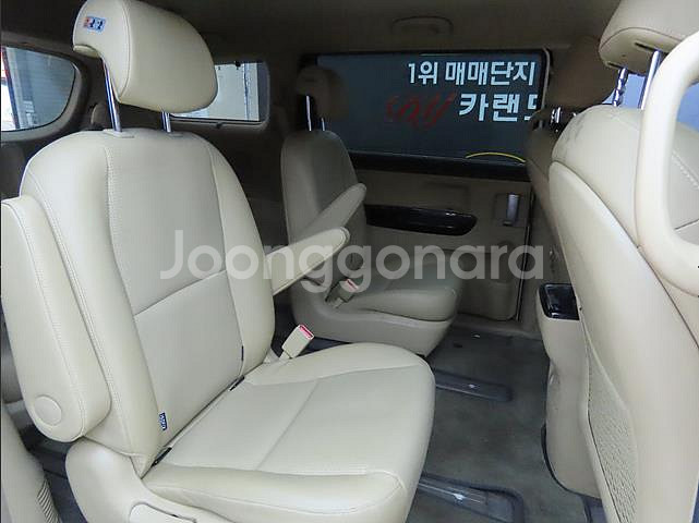 @18년식 더 뉴카니발 9인승 디젤 전국최저가격--6