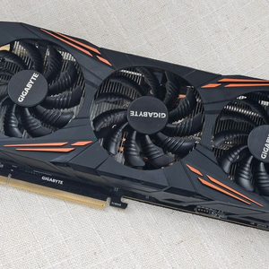 GIGABYTE 1080 GAMING 8G 3팬