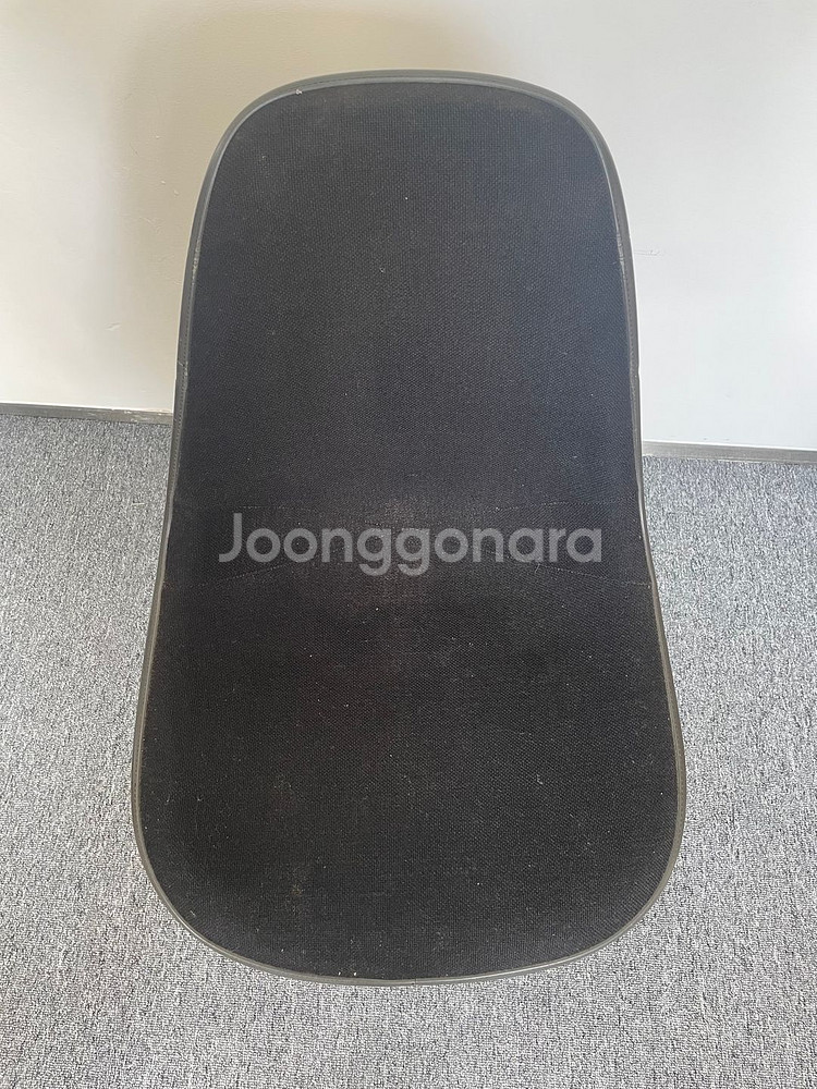 허먼밀러 임스체어 파이버글래스 사이드체어 빈티지의자--4