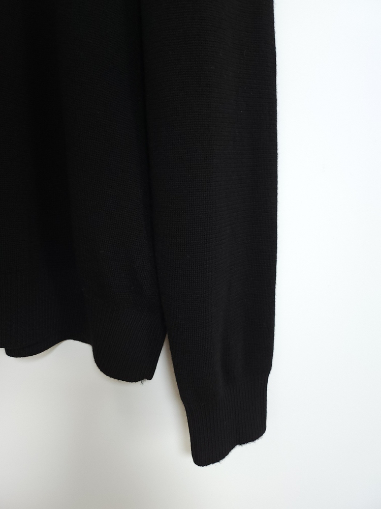 XXL 아미 블랙 스몰 하트자수 울 니트 이미지