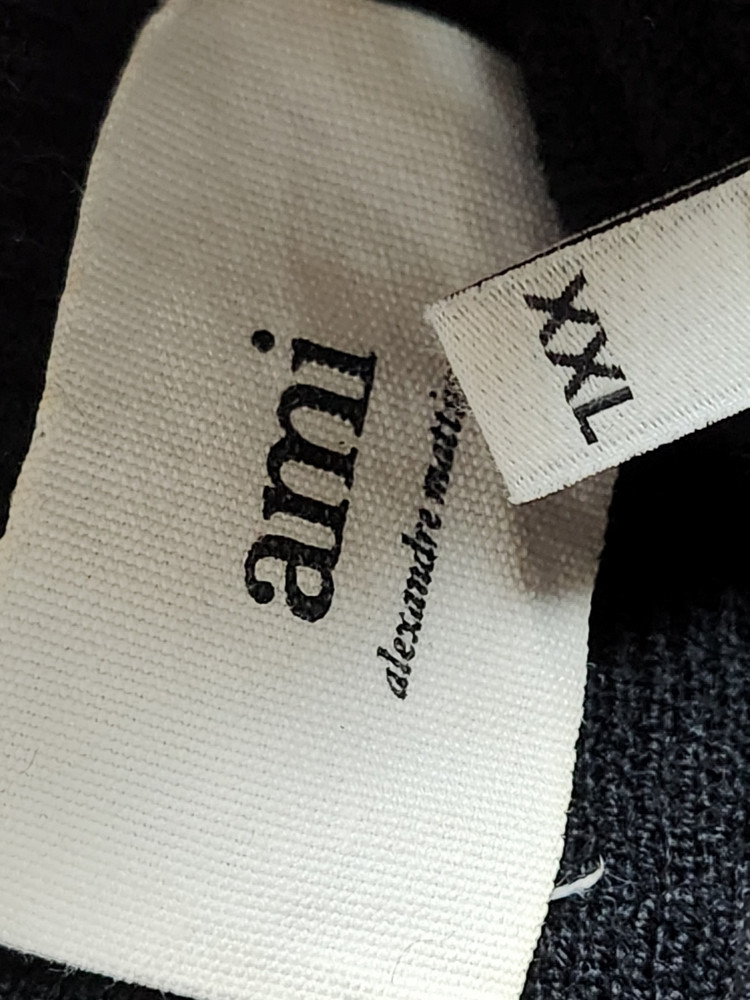 XXL 아미 블랙 스몰 하트자수 울 니트 이미지