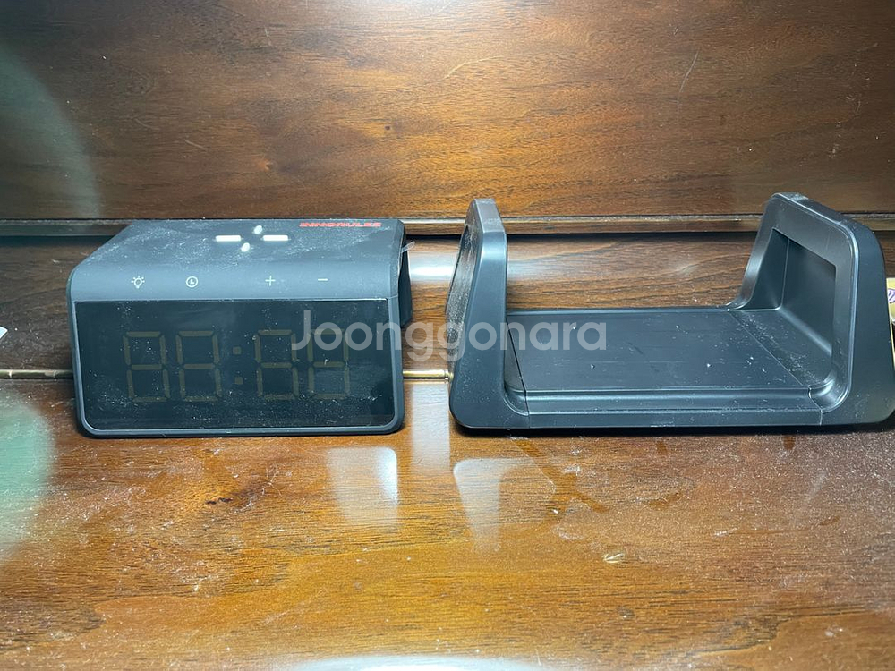 알람시계/무선충전/살균 전자기기 팝니다(아임커머스)--6