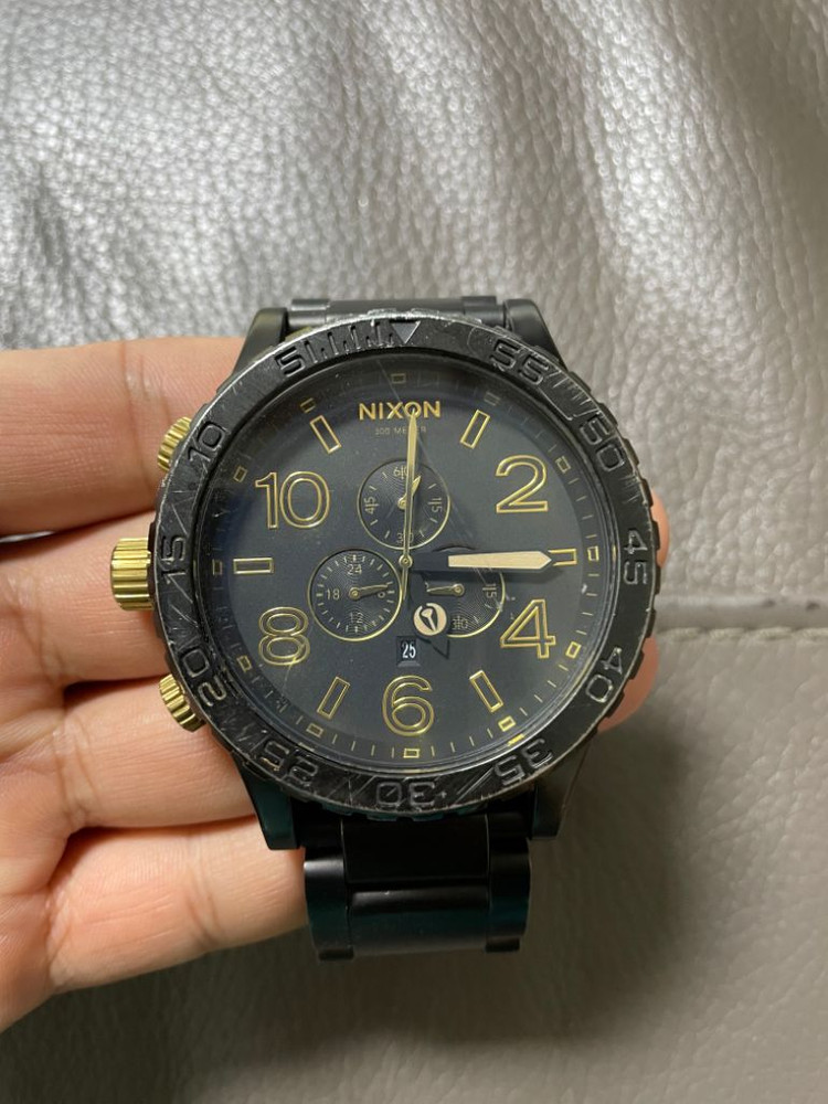 닉슨 51-30 크로노 시계 팝니다 이미지