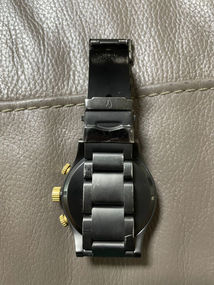 닉슨 51-30 크로노 시계 팝니다 이미지