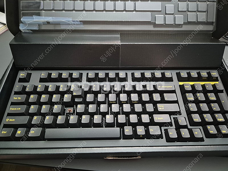 레오폴드 FC980M PD 다크옐로우 영문 갈축 팝니다--1