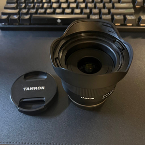 탐론 20mm f2.8 단렌즈 소니마운트