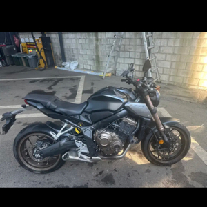 21년식 cb650r 맷블랙 판매(네고X