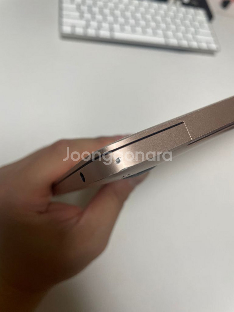 2019년형 맥북에어 13인치 256GB--5