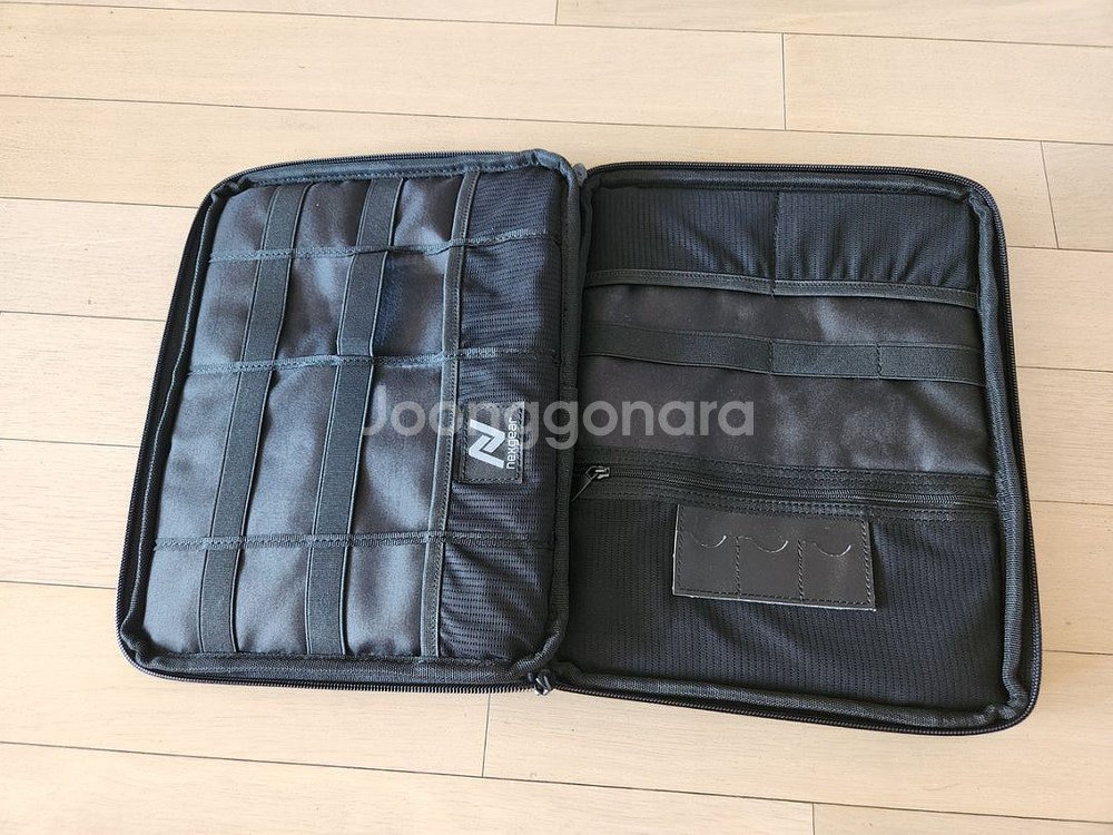 (새제품)넥스기어 아이패드, 갤럭시탭 파우치, 블랙+진--3