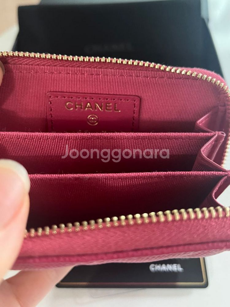 샤넬 캐비어 동전지갑 판매합니다.--2