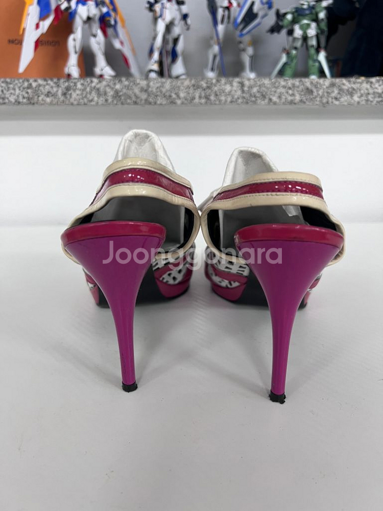 정품) MCM 샌들힐 250-255--4