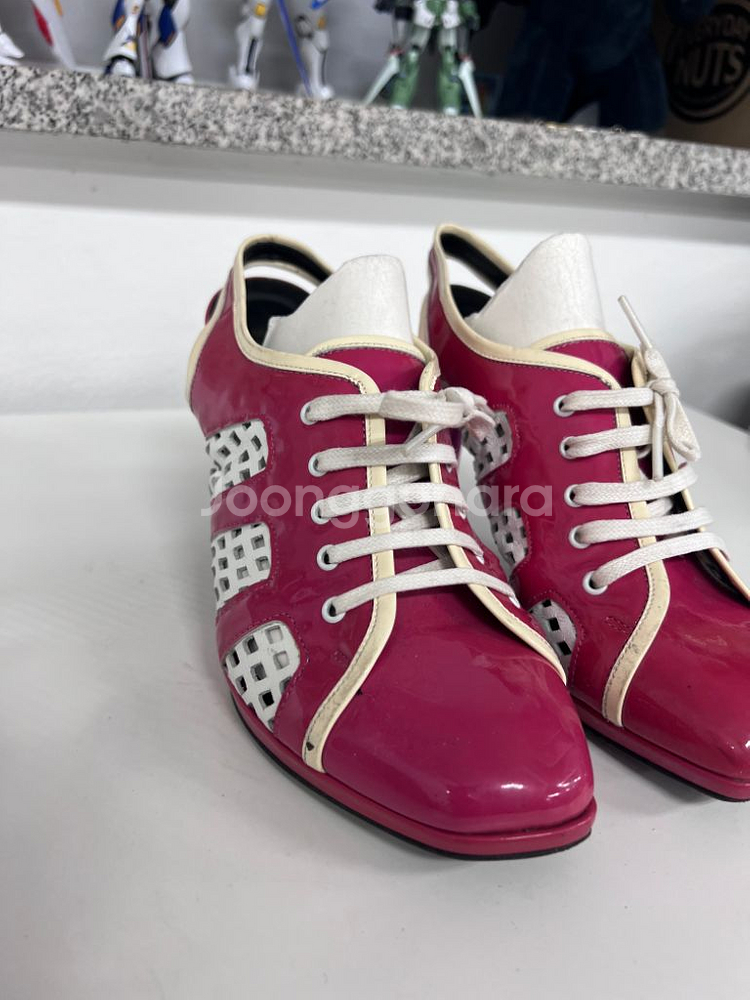 정품) MCM 샌들힐 250-255--2