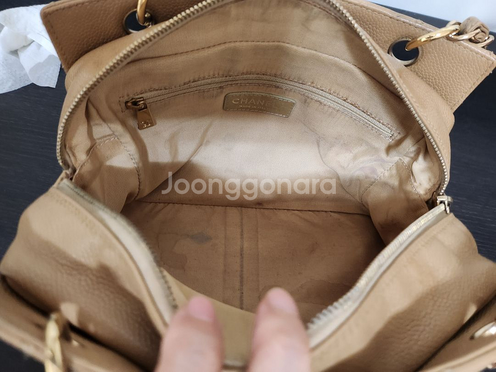샤넬 캐비어 숄더백--5