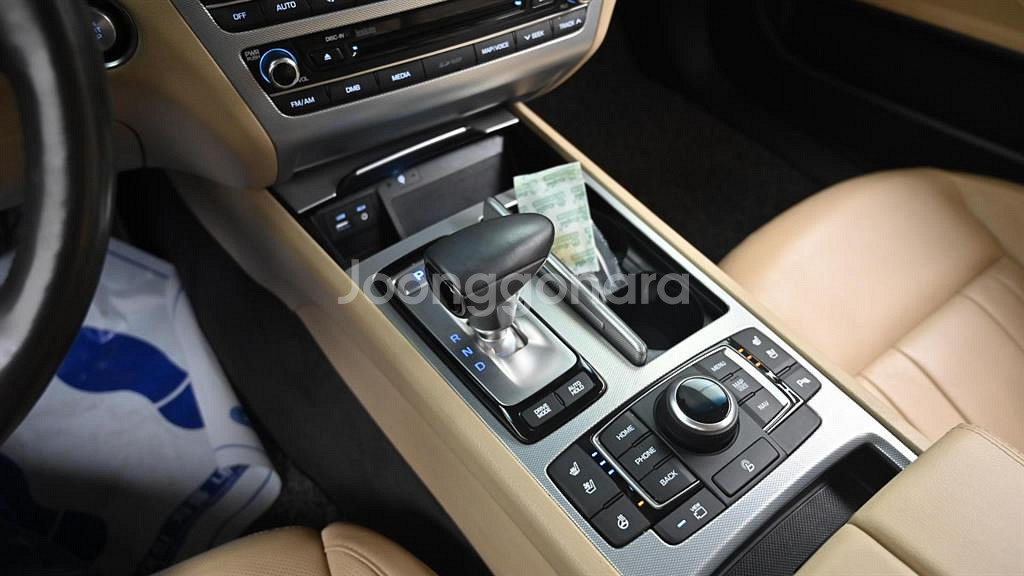 @16년식 G80 3.3 GDi AWD 프리미엄 럭셔--8