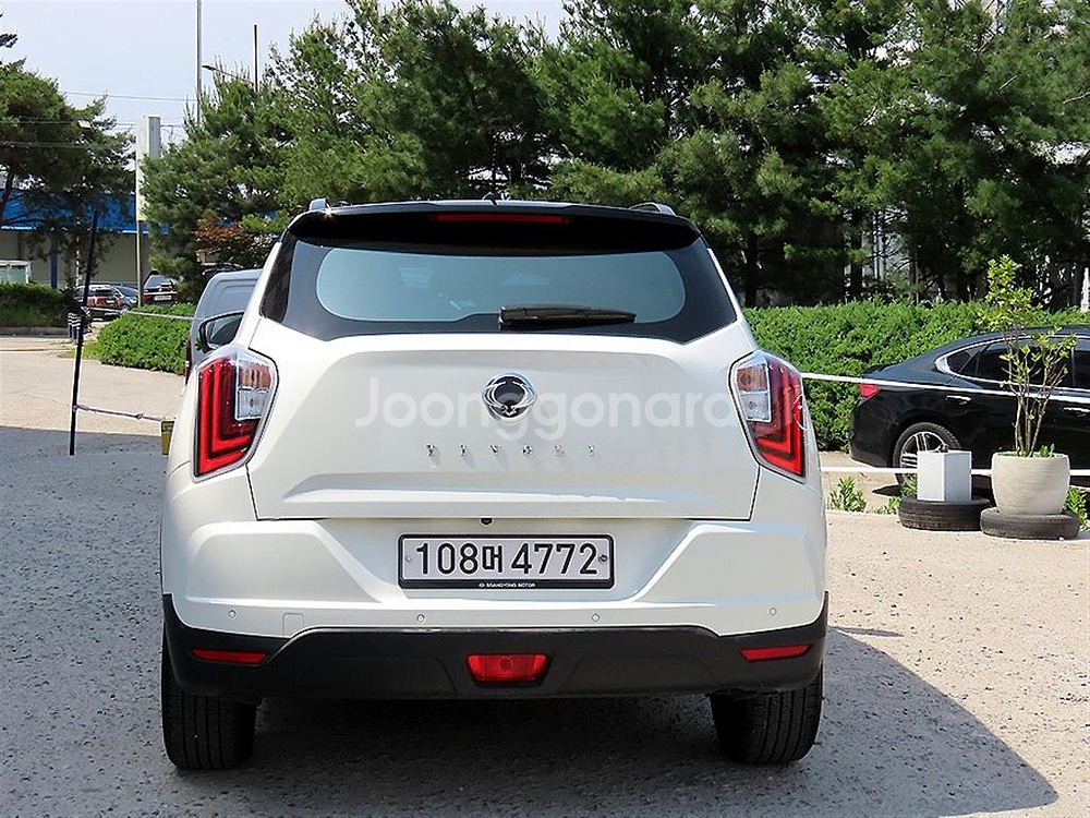 @20년식 베리 뉴 티볼리 1.5 가솔린 2WD 리미--3