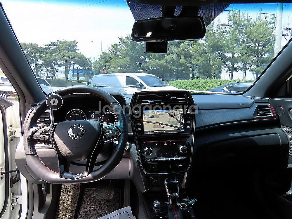 @20년식 베리 뉴 티볼리 1.5 가솔린 2WD 리미--6