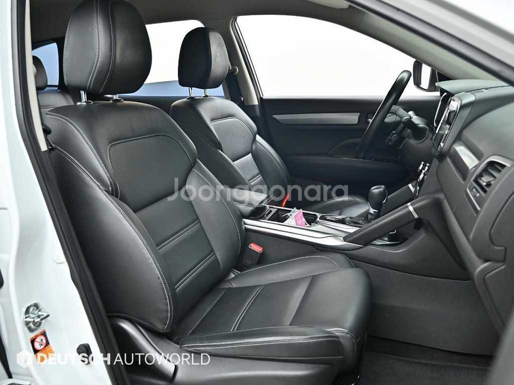 @20년식 더 뉴QM6 2.0 LPe LE 전국최저가--9