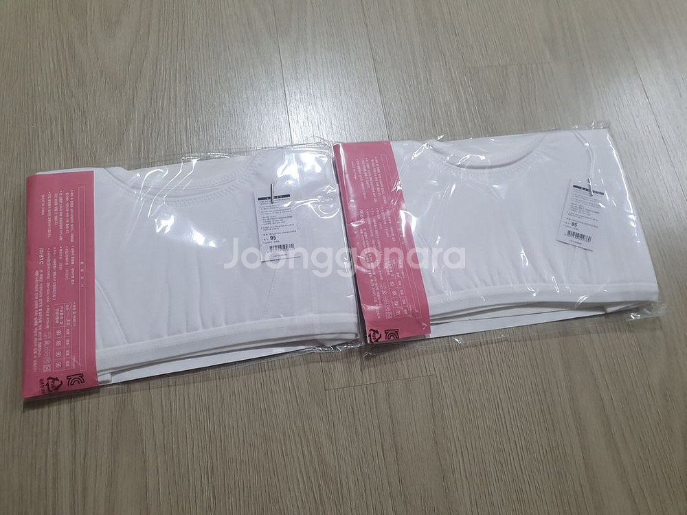 BYC 주니어 브라 2개 일괄. 1단계 95 새상품--2