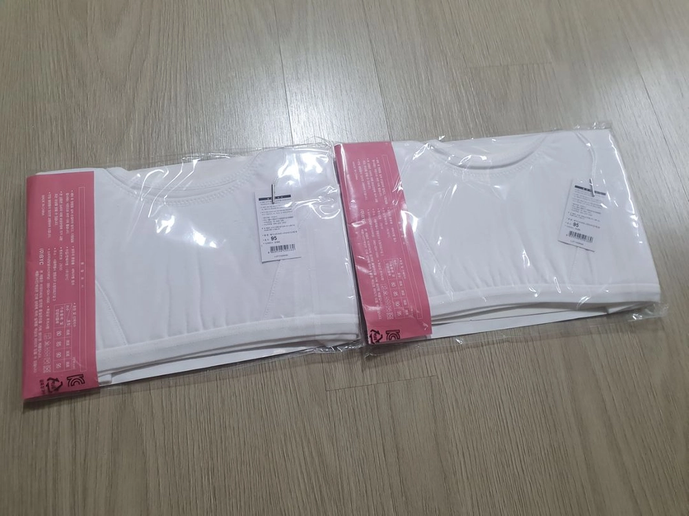 BYC 주니어 브라 2개 일괄. 1단계 95 새상품 이미지