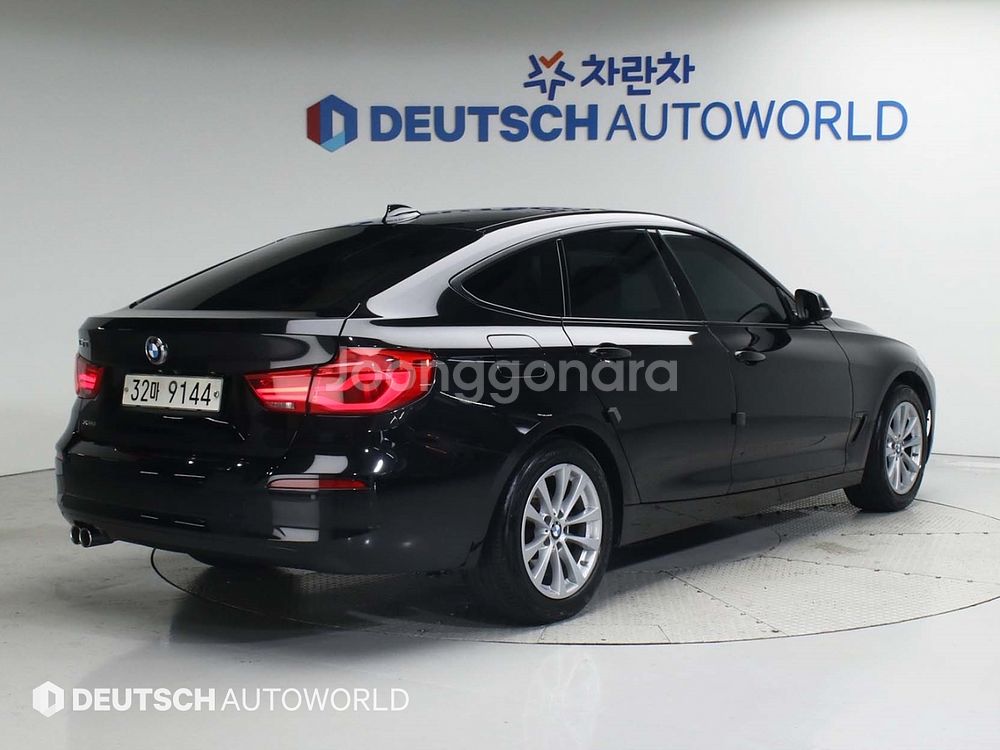 @17년식 그란투리스모(GT) 3시리즈 GT 320d--1