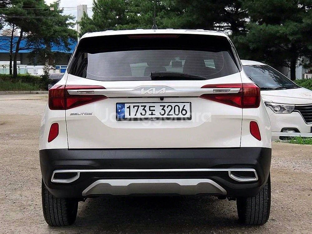 @22년식 셀토스 1.6 가솔린 2WD 프레스티지 전--3
