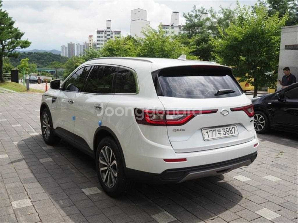 @19년식 더 뉴QM6 2.0 LPe RE 전국최저가--3