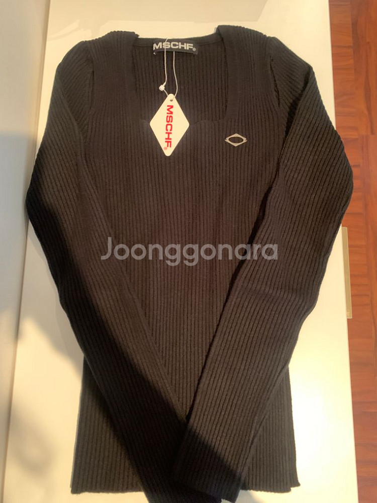 MSCHF KNITTED TOP 미스치프 니트 탑--1