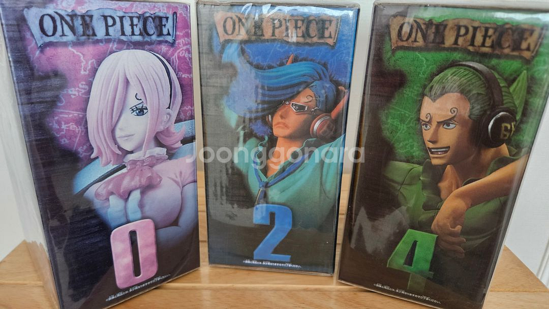 원피스 더 그랜드라인 시리즈 빈스모크 페밀리 3종--1