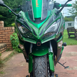 가와사키 19년식 z1000sx