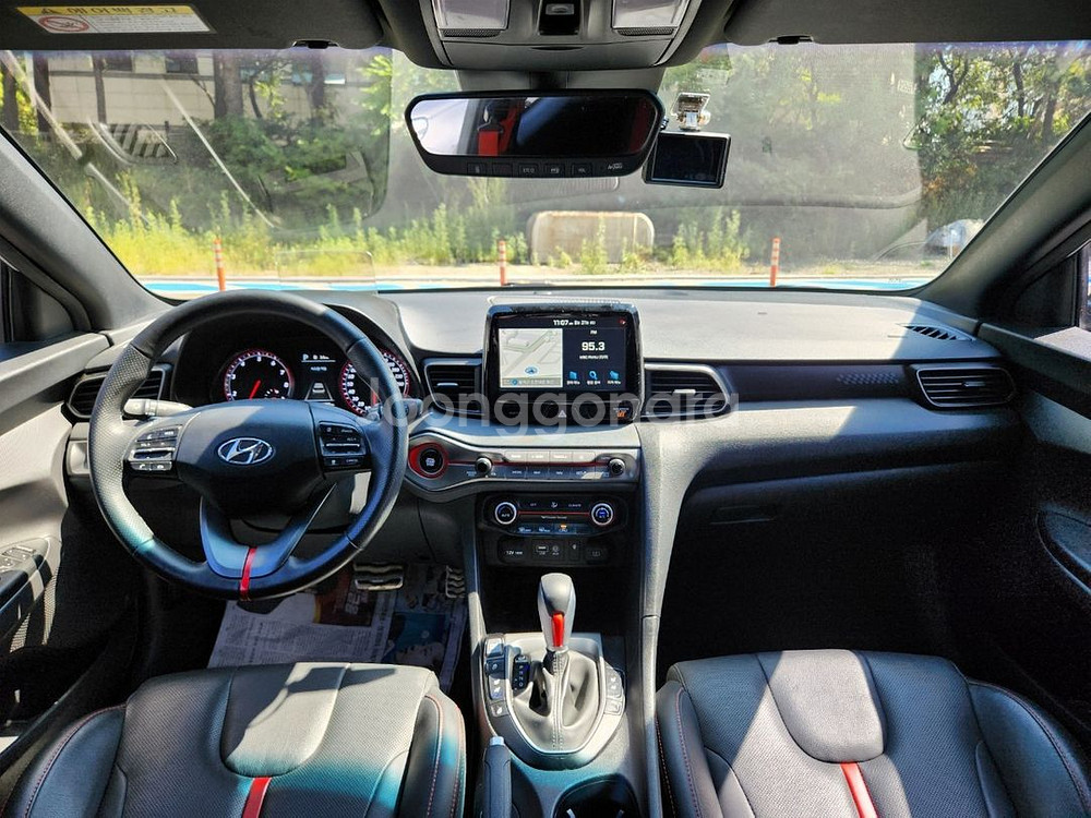 벨로스터 (JS) 풀옵션 완전무사고 실내외관 상태최상--4