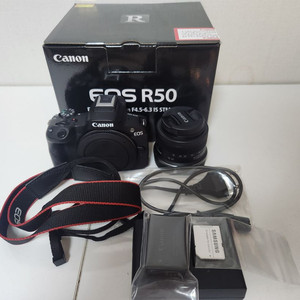 캐논 EOS R50 1845 렌즈킷 팝니다.