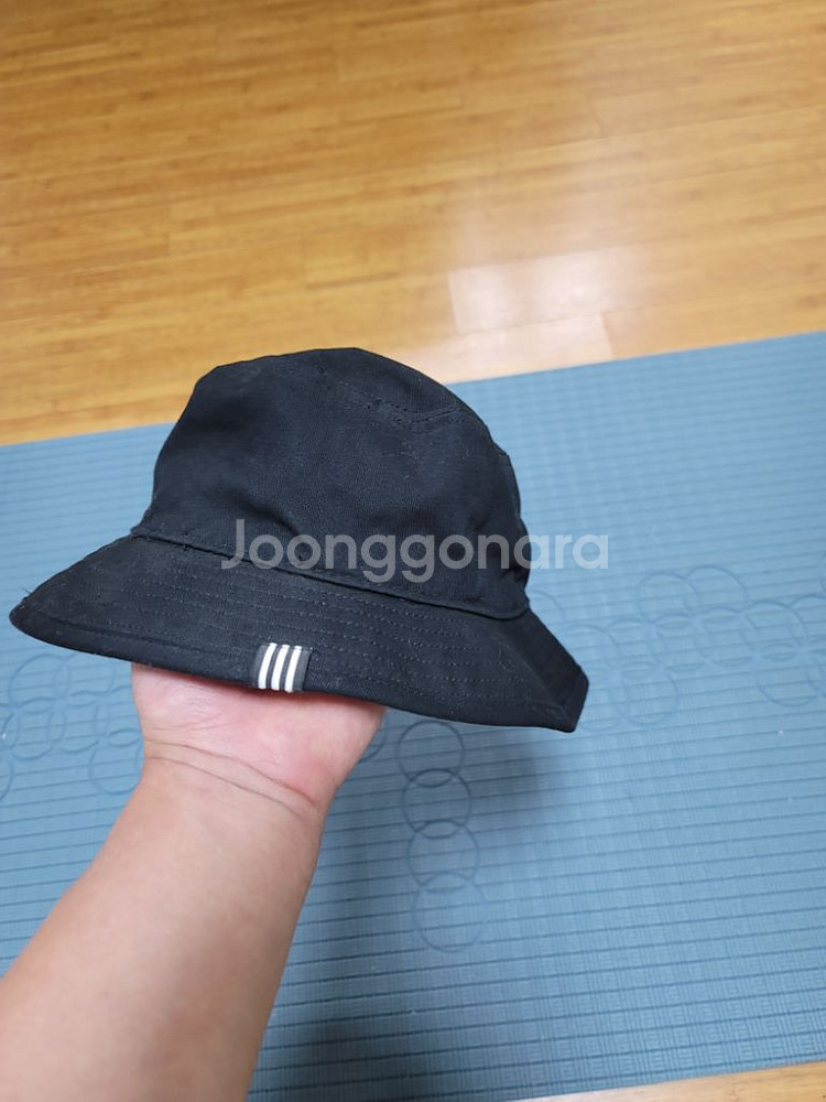 아디다스 버킷햇--1