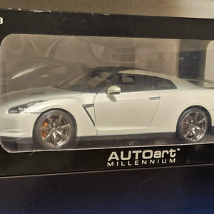 급처 1:18 오토아트 닛산 gtr r35