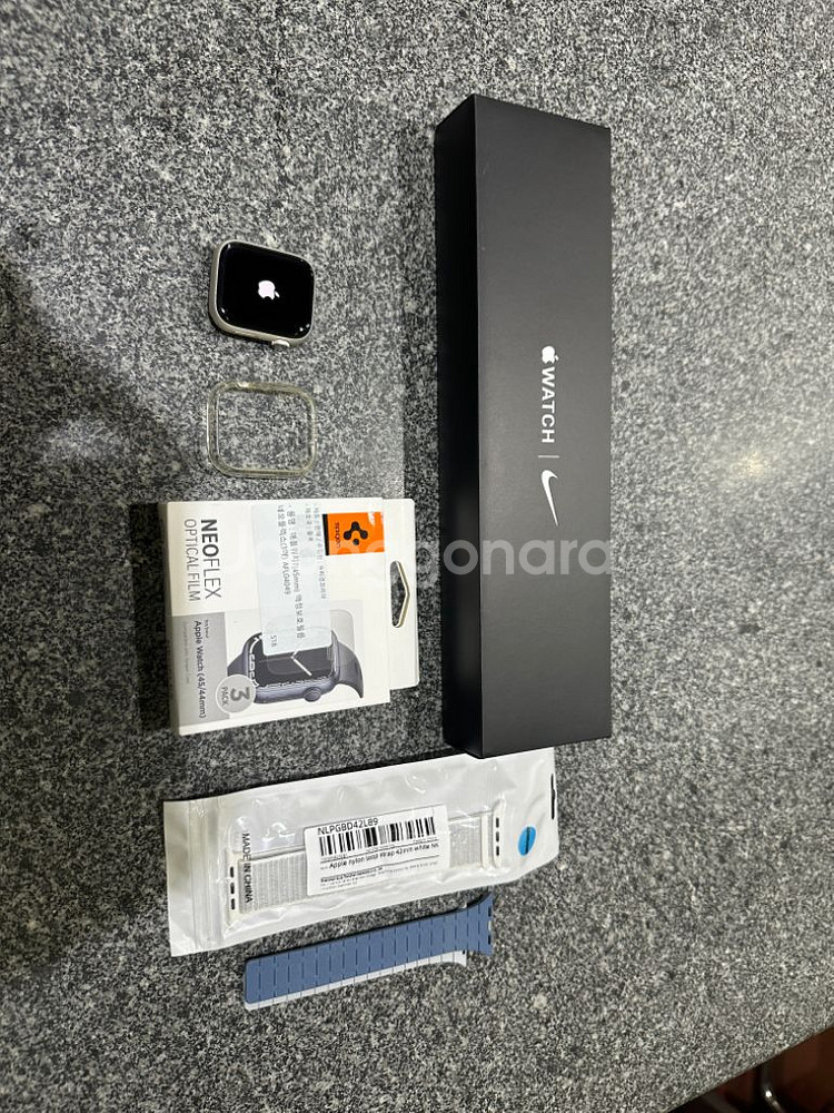 애플워치7 나이키 스타라이트 셀룰러 45mm--0