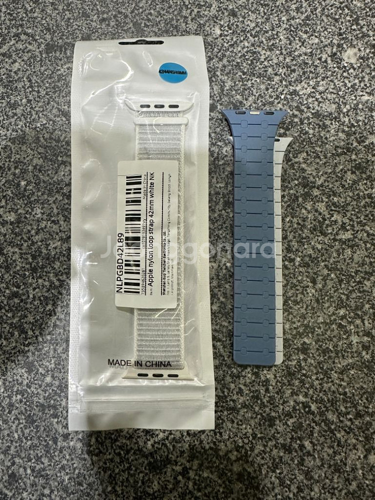 애플워치7 나이키 스타라이트 셀룰러 45mm--1