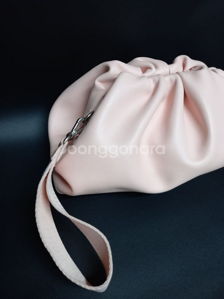 테일러메이드 골프 양가죽 필드세컨백 파우치--2